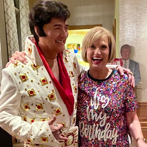 Meet your Posher, Diane - Picture 2 of 2